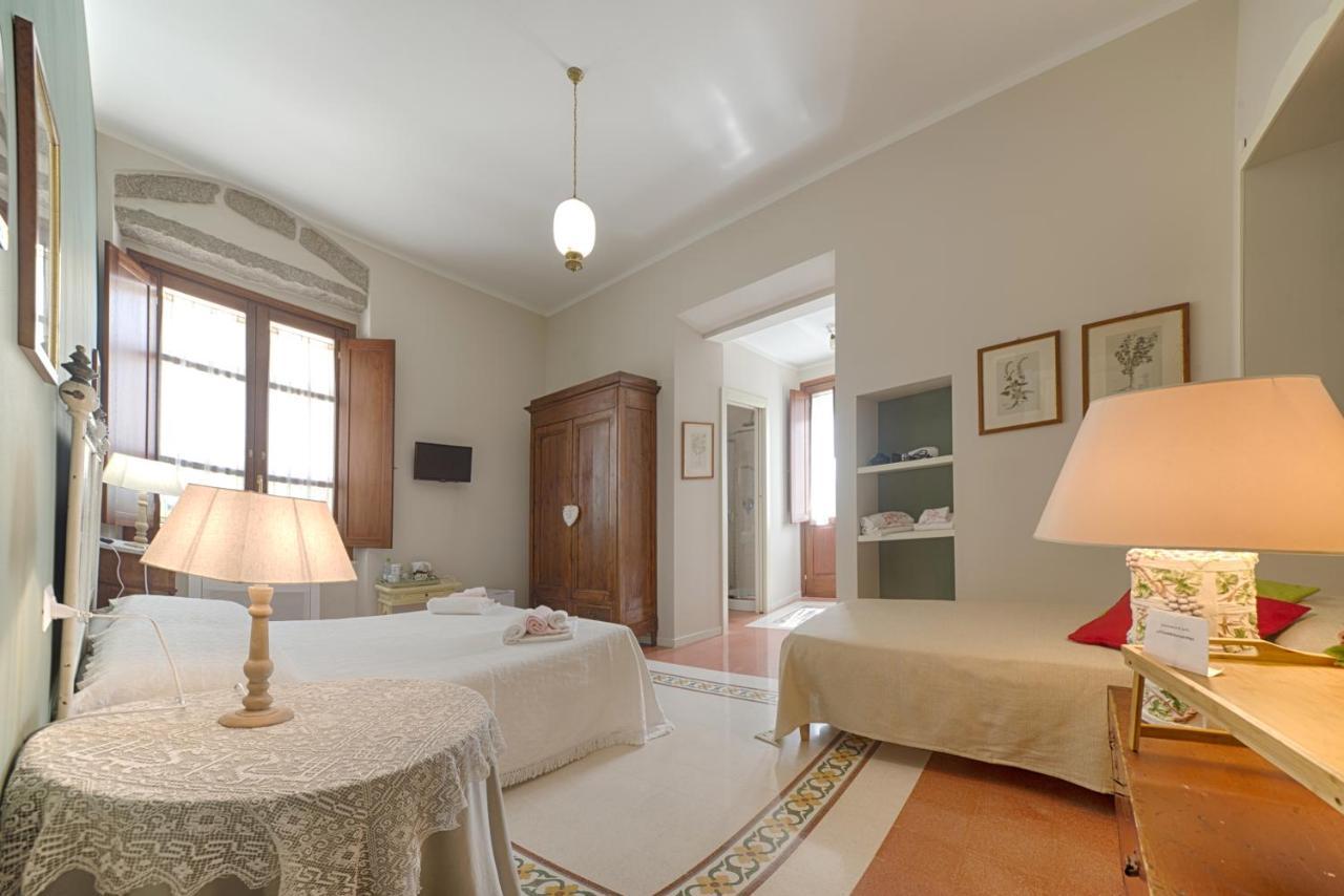 B&B A Casa Di Teresa Olbia Exteriör bild
